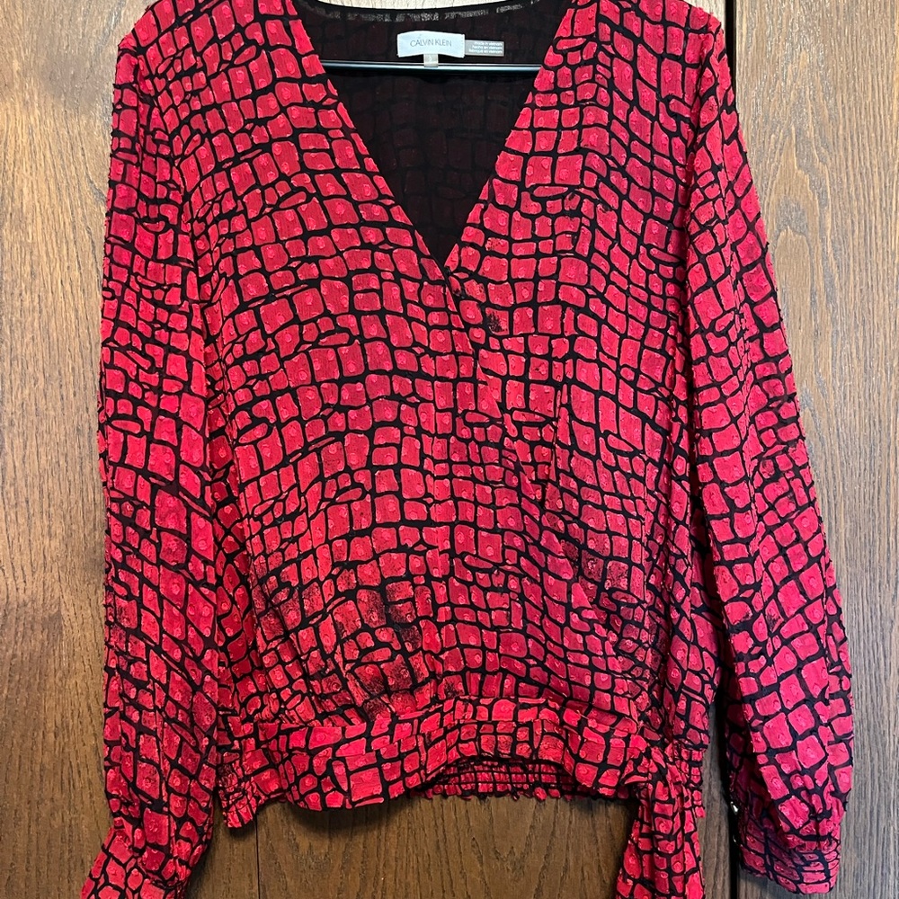 Beautiful Calvin Klein blouse